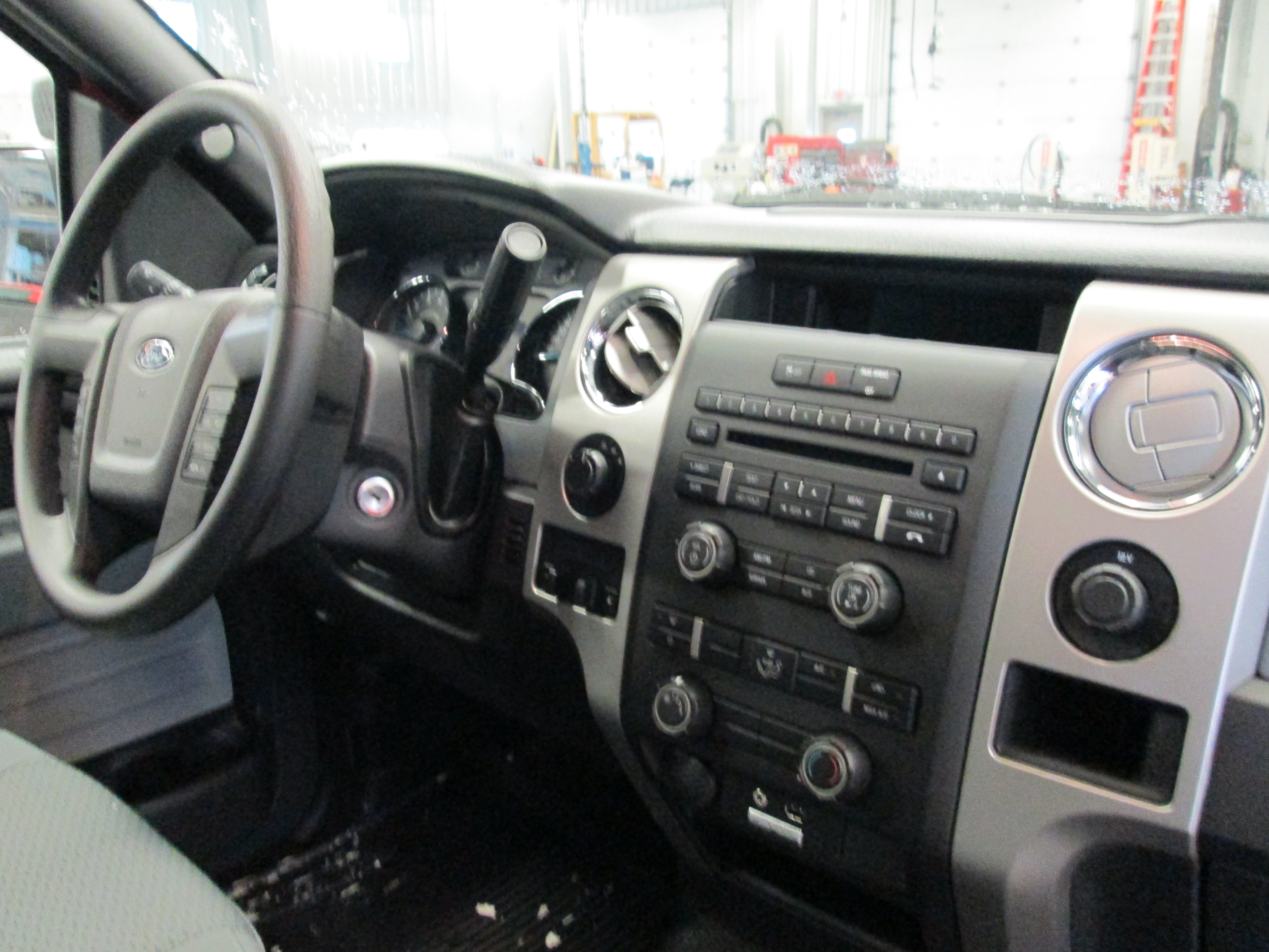 Image for vehicle 306